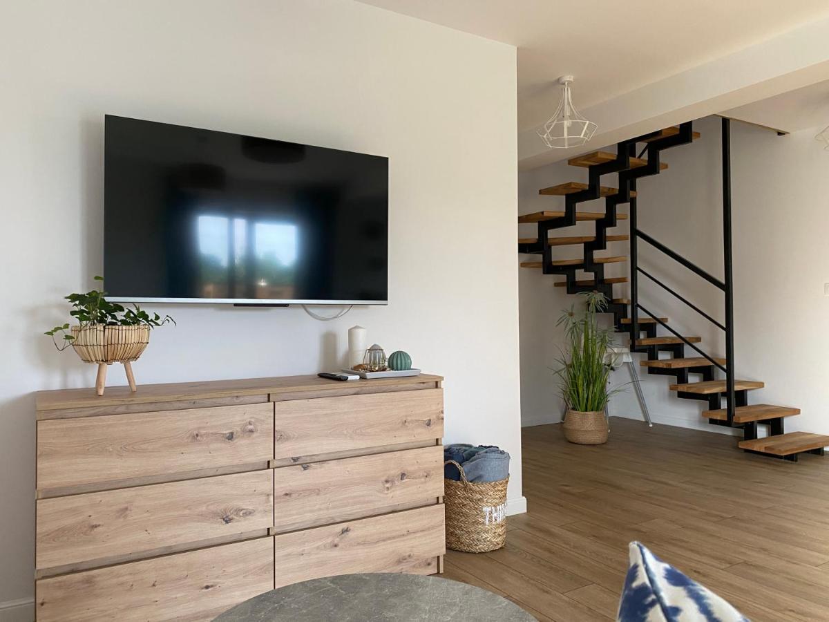 Siedlisko Nad Jeziorakiem Villa Zalewo  Exteriör bild